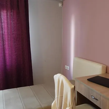 Tatjana Apartment *